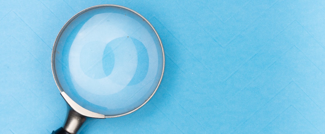 blue-magnifying-glass